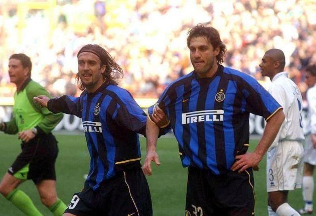 中超：武汉三镇2-0战胜上海申花（中超：武汉三镇2-0零封上海申花）