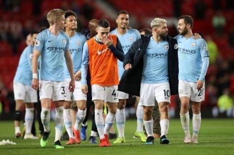 亚库乔尼斯闪耀20号秀舞台（亚库乔尼斯惊艳亮相20号秀舞台）