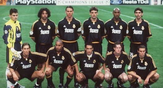 哈萨克斯坦足球超级联赛：13座城市的14支球队（哈萨克斯坦足球顶级联赛：13城汇集14支球队）