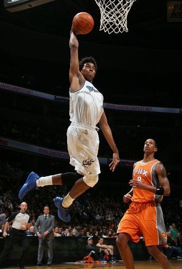 2025-26赛季NBA防守效率榜：埃迪领跑，汤普森上榜（2025-26赛季NBA防守效率排名：埃迪领衔，汤普森跻身榜单）