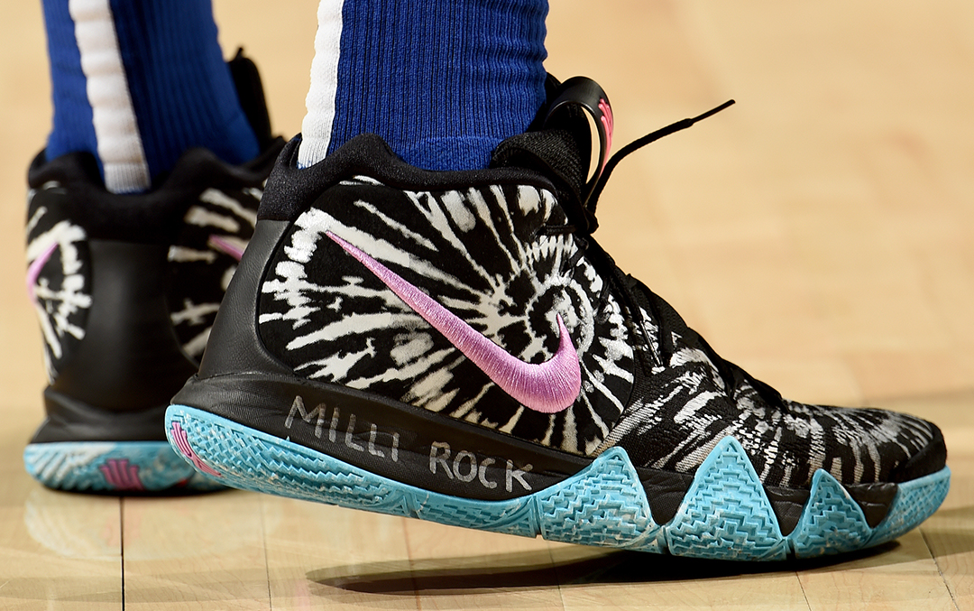 詹姆斯逆天表现再现老将统治力（詹姆斯超神发挥再度彰显老将统治力）