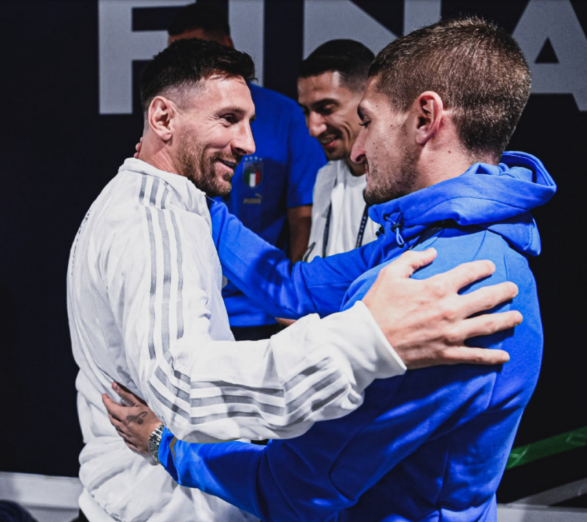 加拉：切尔西应该签下奥斯梅恩，他能带领蓝军重回巅峰（加拉建议切尔西引进奥斯梅恩：他能助蓝军重返巅峰）