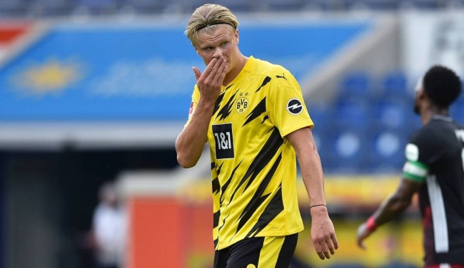 梅西带队夺冠！他是季后赛MVP！他让迈阿密国际从垫底到冠军！（梅西率队封王，荣膺季后赛MVP，助迈阿密国际从榜尾逆袭夺冠）