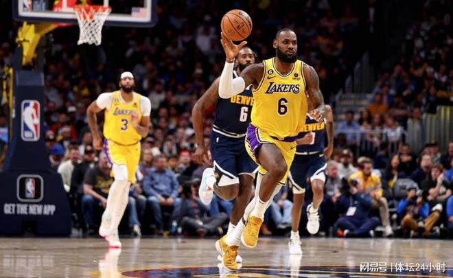 格拉斯纳：曼城防守也会出现漏洞，多库缺席对他们影响不太大（格拉斯纳：曼城防线并非无懈可击，多库缺阵影响有限）