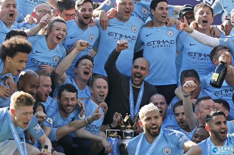 足球欧洲杯训练场出现意外，球员脚踝受伤（欧洲杯训练突发意外，球员脚踝受伤）