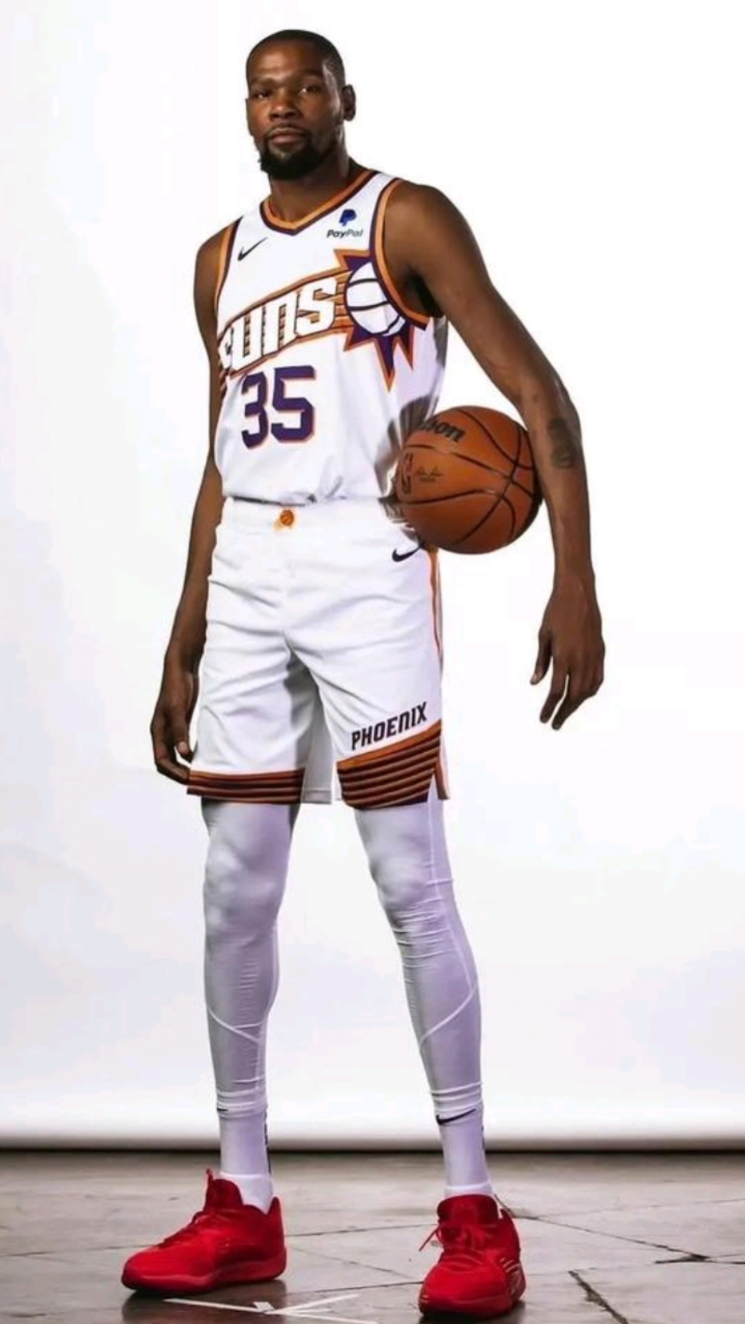 创赛季得分新高！林葳登场16分钟4中3得到9分（林葳出战16分钟4投3中拿下9分，刷新赛季单场得分新高）