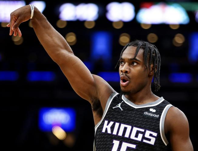 官方：奥尔莫左肩脱臼，预计将伤缺一个月（官方确认：奥尔莫左肩脱臼，预计休战约1个月）