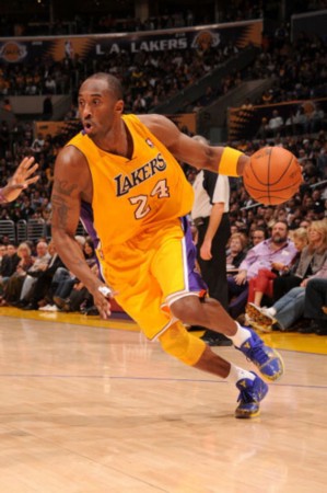 美媒：加兰升级为可以出战，朗佐·鲍尔将缺席比赛（美媒：加兰升级至出战状态，朗佐·鲍尔确认缺阵）