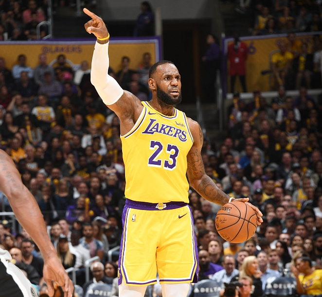 瓦塞尔的全面爆发：下半场17分，成为球队核心（瓦塞尔下半场独取17分，强势崛起成球队核心）