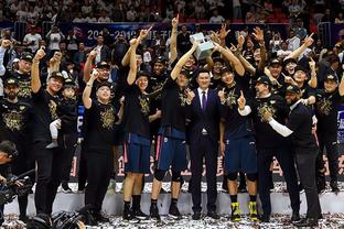 足协官方：征集2026赛季足协杯资格赛承办地，比赛1月举行（中国足协公告：面向各地征集2026赛季足协杯资格赛承办地，赛事将于1月进行）