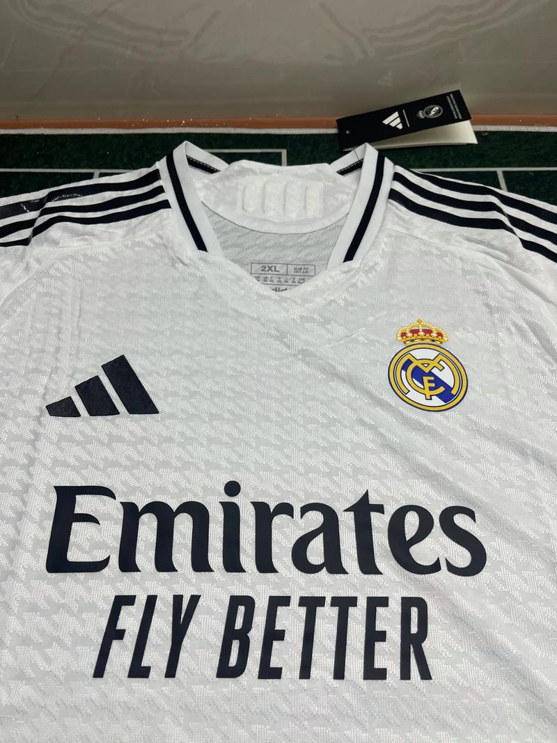 记者：瓜迪奥拉不满埃切韦里经纪人，不同意球员租借回河床（记者称瓜迪奥拉对埃切韦里经纪人不满，拒绝将球员租回河床）