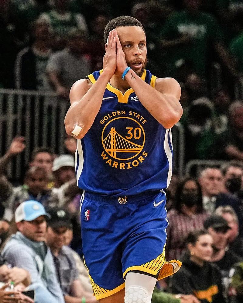 巴斯托尼：最难防的对手是亚马尔；属于皮奥的时代一定会到来（巴斯托尼：亚马尔是最难防的对手；皮奥的时代终将到来）