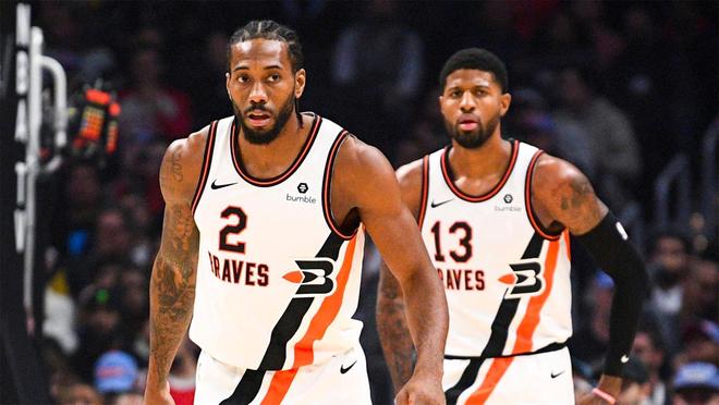 篮球火箭球队全员完成训练任务（火箭队全体球员顺利完成训练任务）